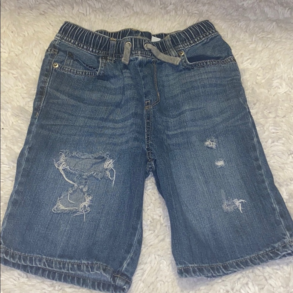 Boys ripped jean shorts